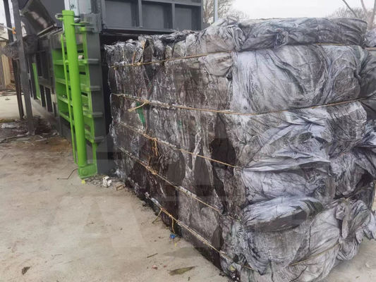 Automatische werking Afval karton persbaler voor plastic flessen Kleding huisdieren blikken