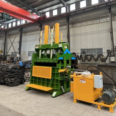Verticale hydraulische balpers voor afval van plastic flessen voor huisdieren banden en afvalpapier