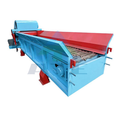 Houtbreker met kerngereedschap voor de productie van zaagsel uit aangepaste inputgrootte logs