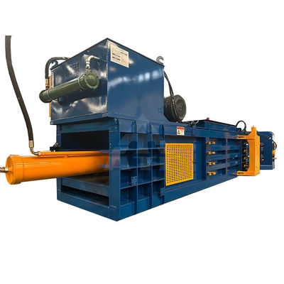 Hydraulisch aangedreven type horizontale baler voor kartonnen dozen en flessen van kunststofpapier