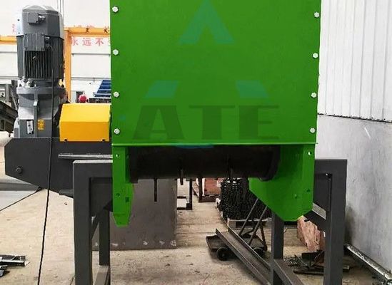 Plastic woven bag opener voor bouwmaterialen winkels na onderhoud op het terrein