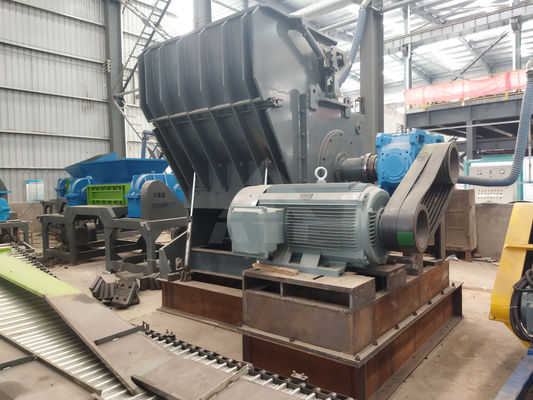 Eenvoudige werking fijne steen impactbreker voor afval plastic recycling en versnippering