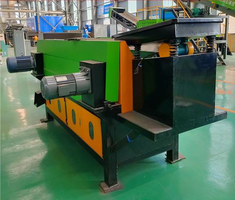 Op maat gemaakte 380V Spanning Koperen Eddy Current Sorting Separator met 2000 kg Gewicht