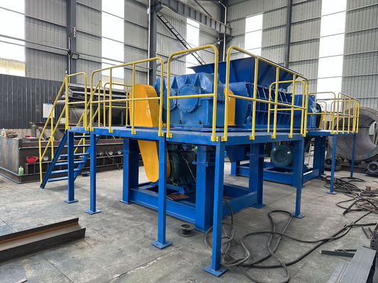 Dubbele schacht metalen versnippermachine voor aangepaste recycling in verschillende industrieën