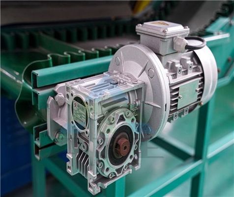 Schroot van auto's Elektrische verbindingslijn Communicatie kabellijn Afvaldraad recycling machine