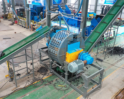 Recyclingindustrie banden versnippermachine voor draadbanden 2200 kg Gewicht Duurzaam ontwerp