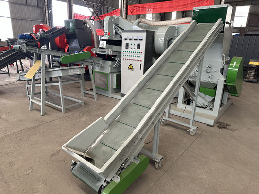 300-500 kg/uur capaciteit Koperdraad recycling machine voor automatische kabel granulator