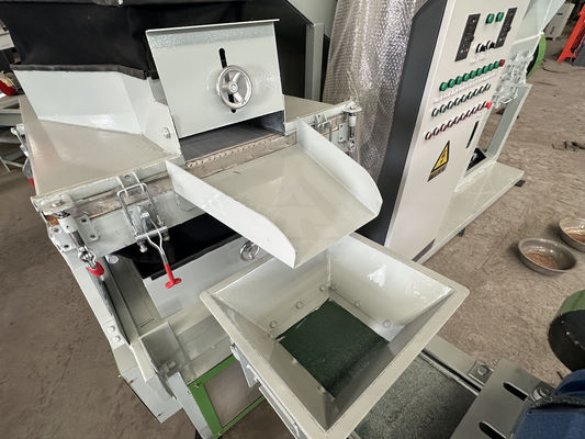 Koperkabelgranulator Koperdraad recycling machine Automatische droge Koperrijst machine