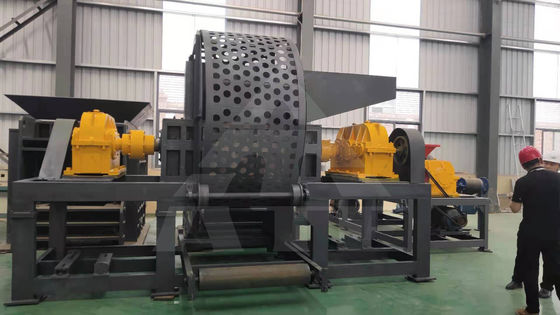 Grote dubbele schacht shredder voor afvalbanden aangepaste spanningsband recycling machine