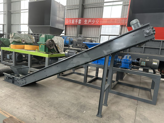 50kW dubbelschachtschroefmachine voor houten pallets en metaal/plastiekconveyor