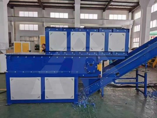 300-500 kg/uur Productiecapaciteit Eenastige mini karton- en plastic rubbershredder