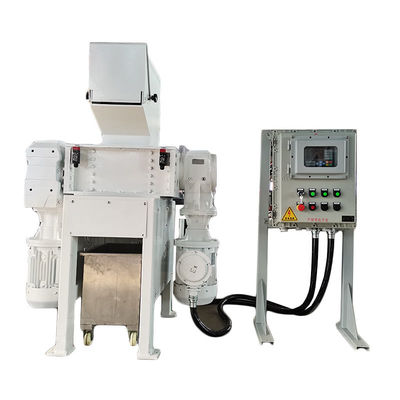 Gepersonaliseerde invoergrootte Vier-astig metaalschroot Plastic Waste Shredder Crusher Machine