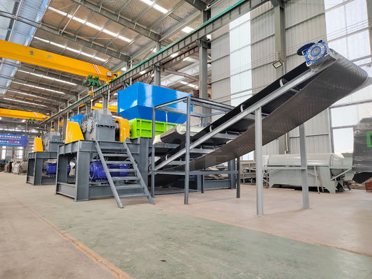 Plastic stoelen schroot metaalcrusher shredder met motor beroemde dubbele as schuim shredder
