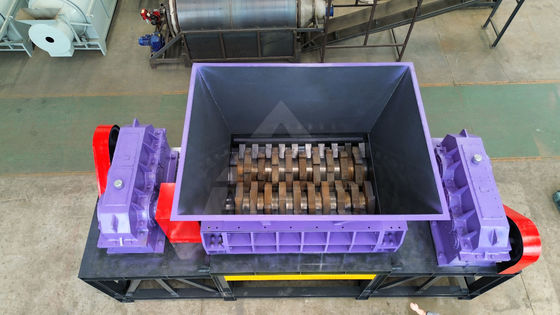 17000 kg/uur Capaciteit 2000 Aluminium blikken Rubber staal Plastic shredder voor het recyclen van metaal