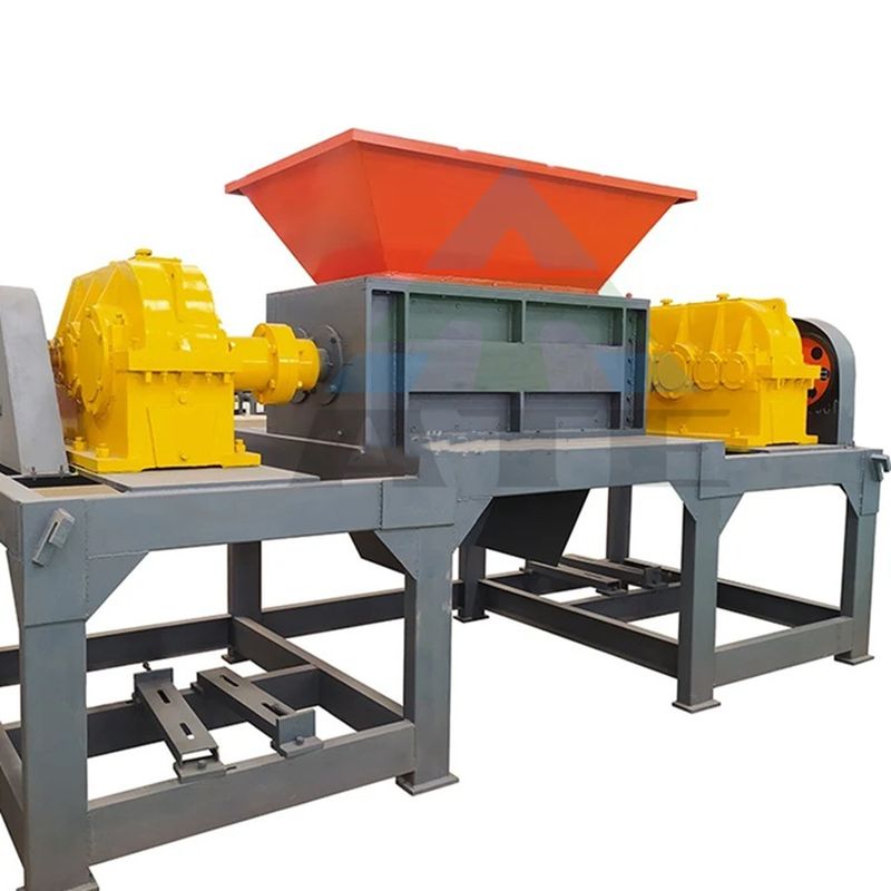 Machines voor het recyclen van gebruikte rubberbanden voor het eindproduct