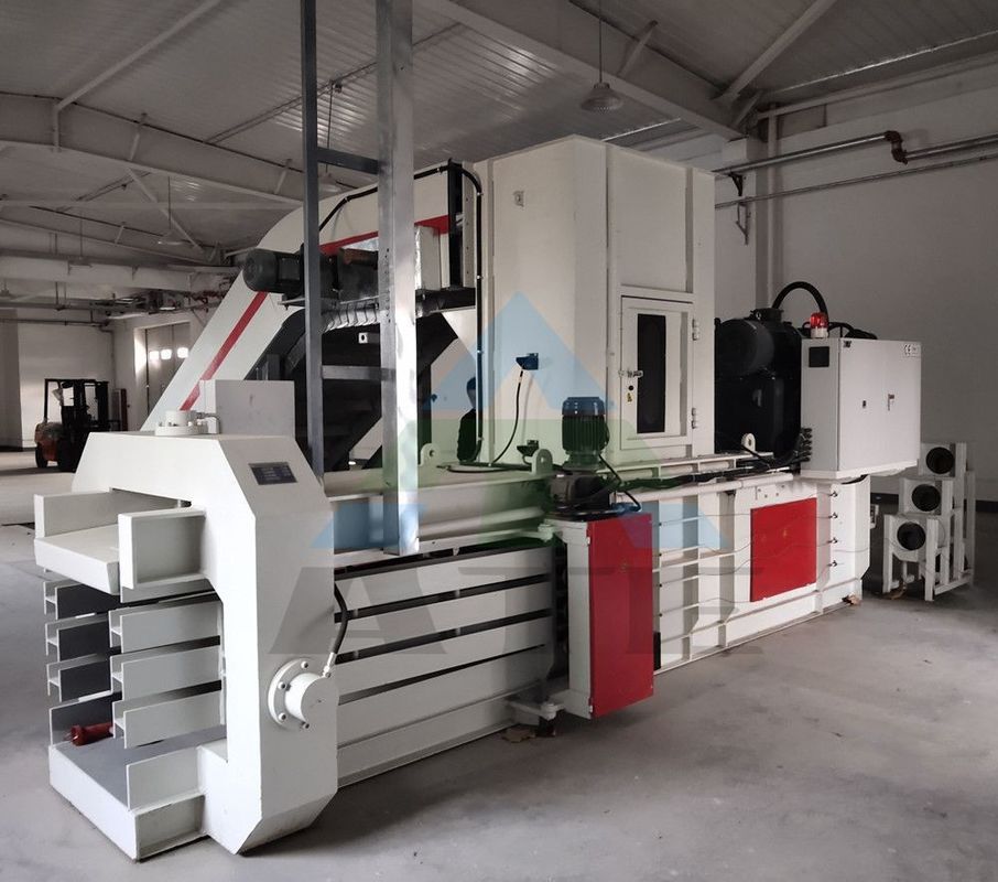 Horizontale hydraulische baler voor metaalschroot, kleding, aluminium blikken en papierverpakkingen