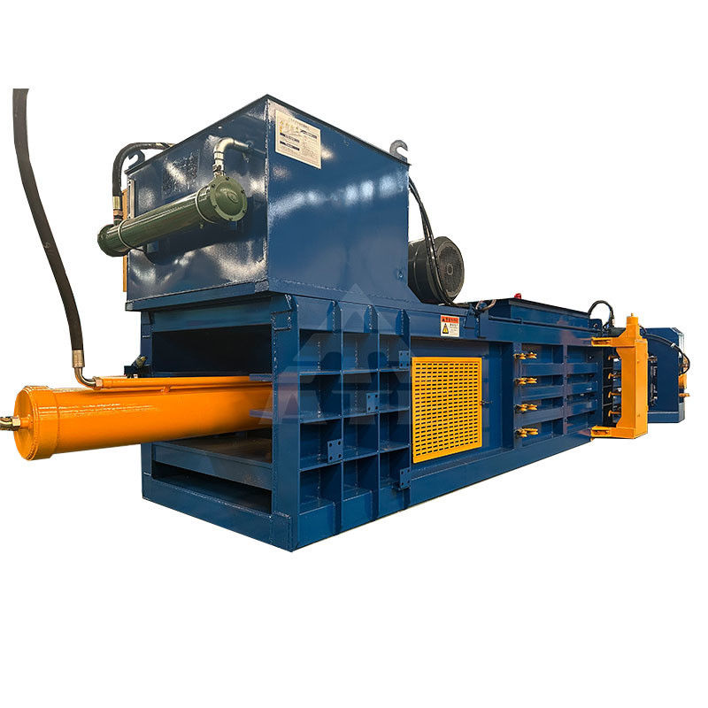Hydraulisch aangedreven type horizontale baler voor kartonnen dozen en flessen van kunststofpapier