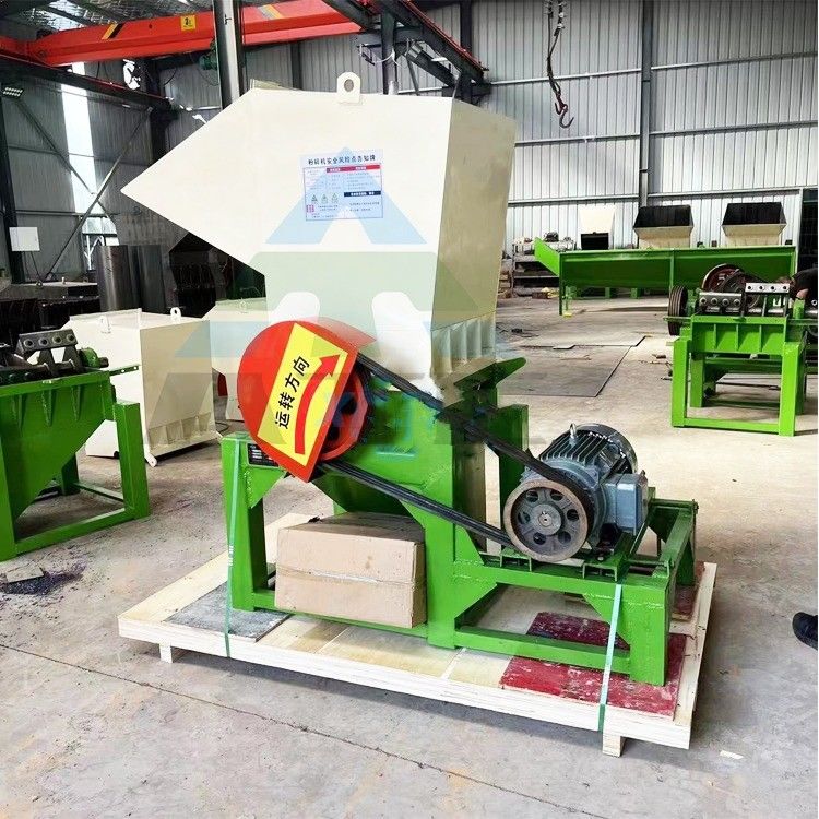 Plastic Industrial Crushing Machine voor Pe Pp Pvc Pet Recycling Feeding Grootte 500*300
