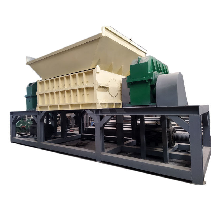 50kW dubbele schacht versnipper voor plastic flessen vrachtwagenbanden en metaalschroot recycling