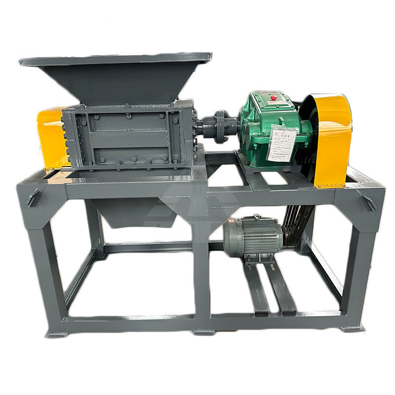 Ondersteuning aanpassing Plastic Mini Double Shaft Shredder Hout Shredder Machine door Famous Motor