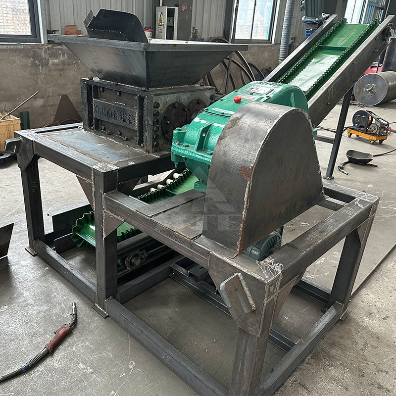 Single Power Double Shaft Shredder Machine voor huishoudelijke recycling van kunststof en kleine metalen
